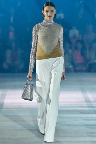 Look 41